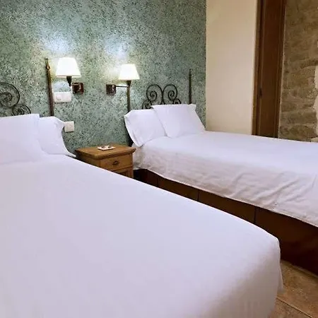 De Otel 2*