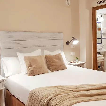 De Otel 2*